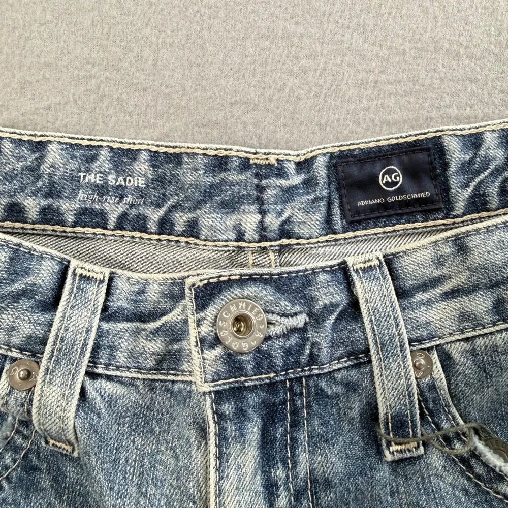 AG Adriano Goldschmied The Sadie Med Wash Shorts 26 Blue High Rise Frayed